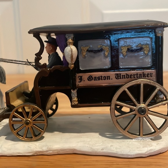 Vintage Lemax Halloween Spooky Town J Gaston Undertaker Horse and Carraige-EUC - Picture 3 of 17
